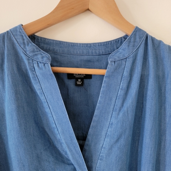 Jones New York Denim Tie Dress- Size 10 - Picture 13 of 13